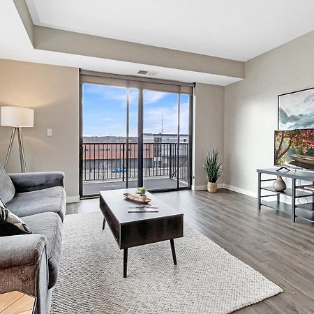 Apartmán Large Downtown 2Br -Hot Tub-Downtown! Des Moines Exteriér fotografie